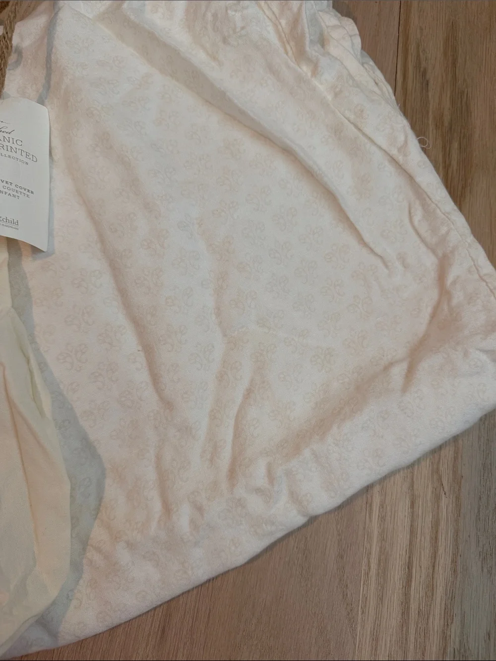 Restoration Hardware Organic Printed Linen Duvet Cover in Cream and White